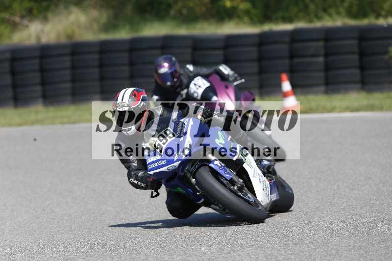 /44 09.08.2025 Plüss Moto Sport ADR/Freies Fahren/599
